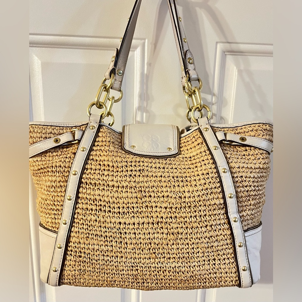 COACH ~ Floral Straw Natalie Hampton Tote & Wristlet - Picture 6 of 16